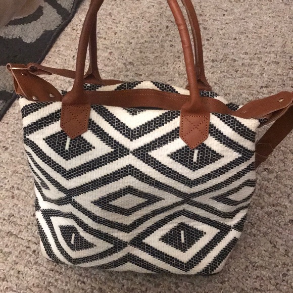 tribe alive Handbags - Medium size purse
